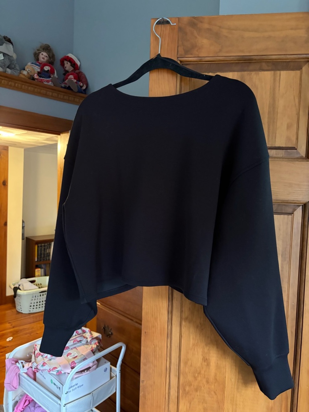lululemon athletica Black Cropped Crew Sweatshirt